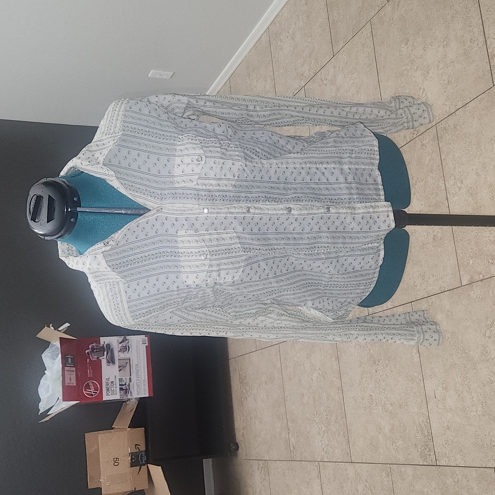 Offwhite long sleeve button down top